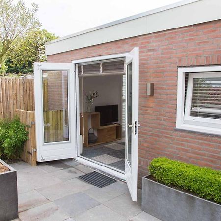 Bed & Bike Studio Amsterdam Diemerbrug Exterior foto